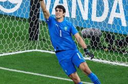 开云体育登录-门将神勇！扑出关键点球帮助球队取胜的简单介绍