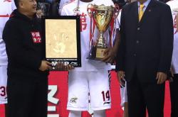 开云官方app入口-NBA球员斩获篮球常规赛MVP的简单介绍