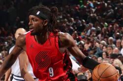 开云体育直播-活塞不敌对手，格兰特孤掌难鸣困境不容乐观的简单介绍