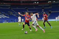 开云体育平台APP-尼斯主场胜里昂，实现保级突破的简单介绍