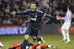 开云体育官方网站-塞维利亚对阵罗马，托尼点燃赛场，一场定义欧联杯灵魂的决战