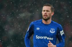 开云体育APP下载-奇迹与传奇，罗马逆转AC米兰之夜，萨拉赫刷新纪录的双重震撼