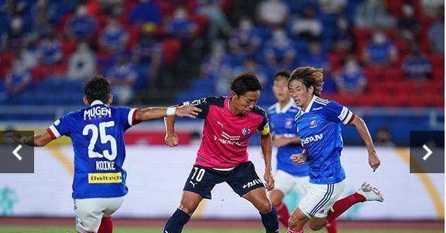 包含东京FC在比赛中取得大胜，士气高涨的词条