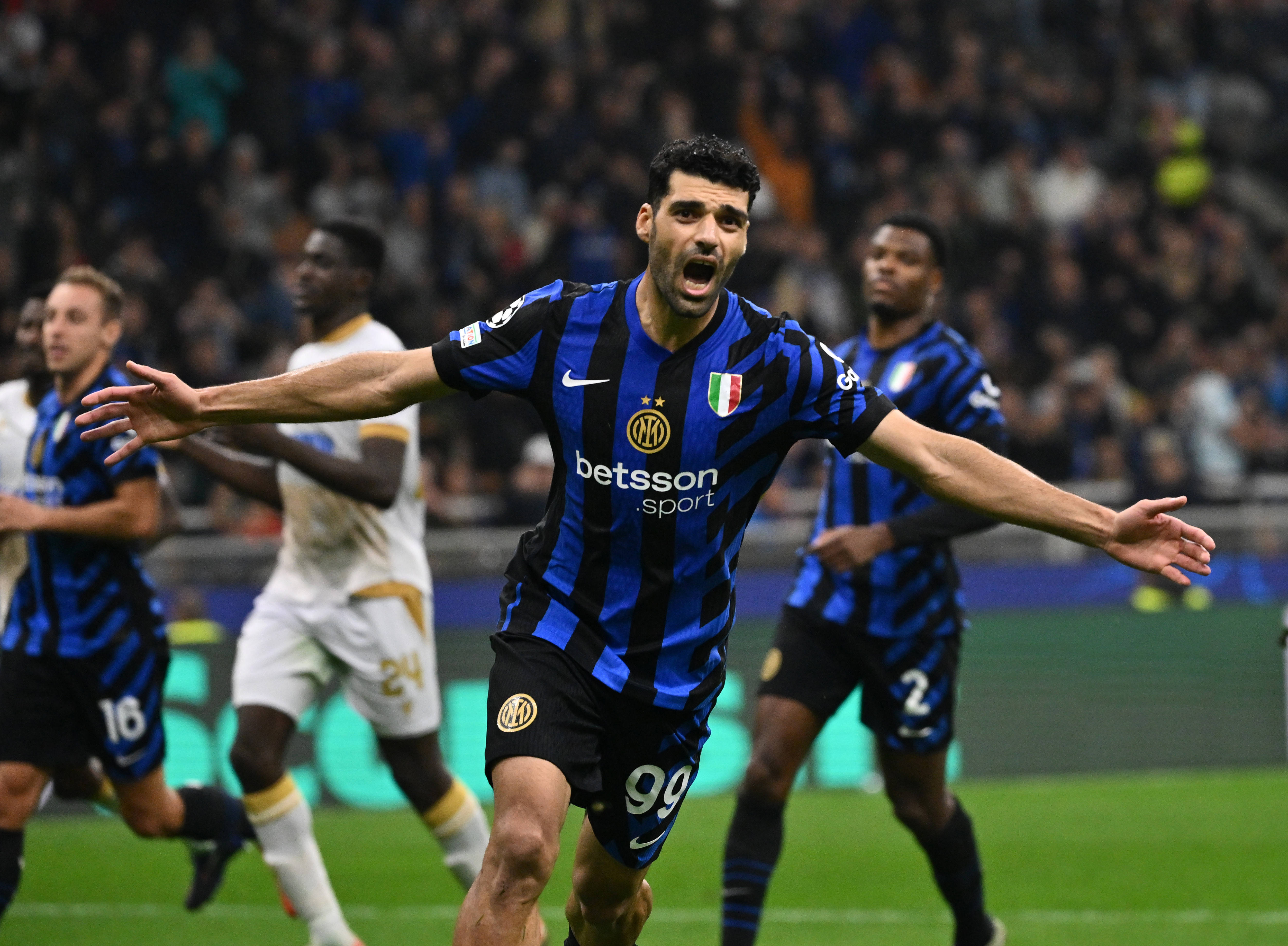 关于最热：拜仁慕尼黑横扫对手，欧冠四强！的信息