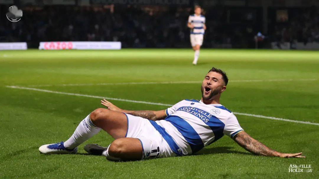 雷丁遭遇西布朗，双方剑拔弩张胜者难分的简单介绍