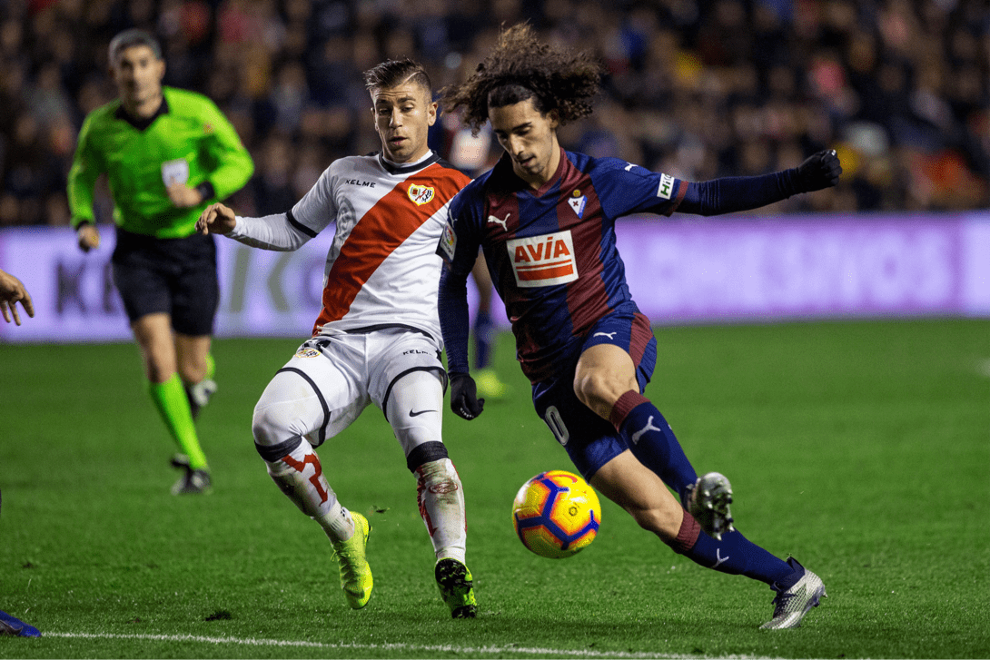 埃瓦尔瞄准拉科鲁尼亚反弹！的简单介绍