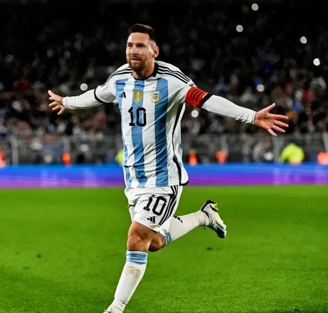 南美洲杯比赛火爆开幕，各队实力悬殊