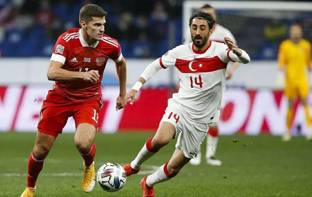 关于乌克兰客场战平塞尔维亚,晋级之路不明朗的信息 关于乌克兰客场战平塞尔维亚,晋级之路不明朗的信息