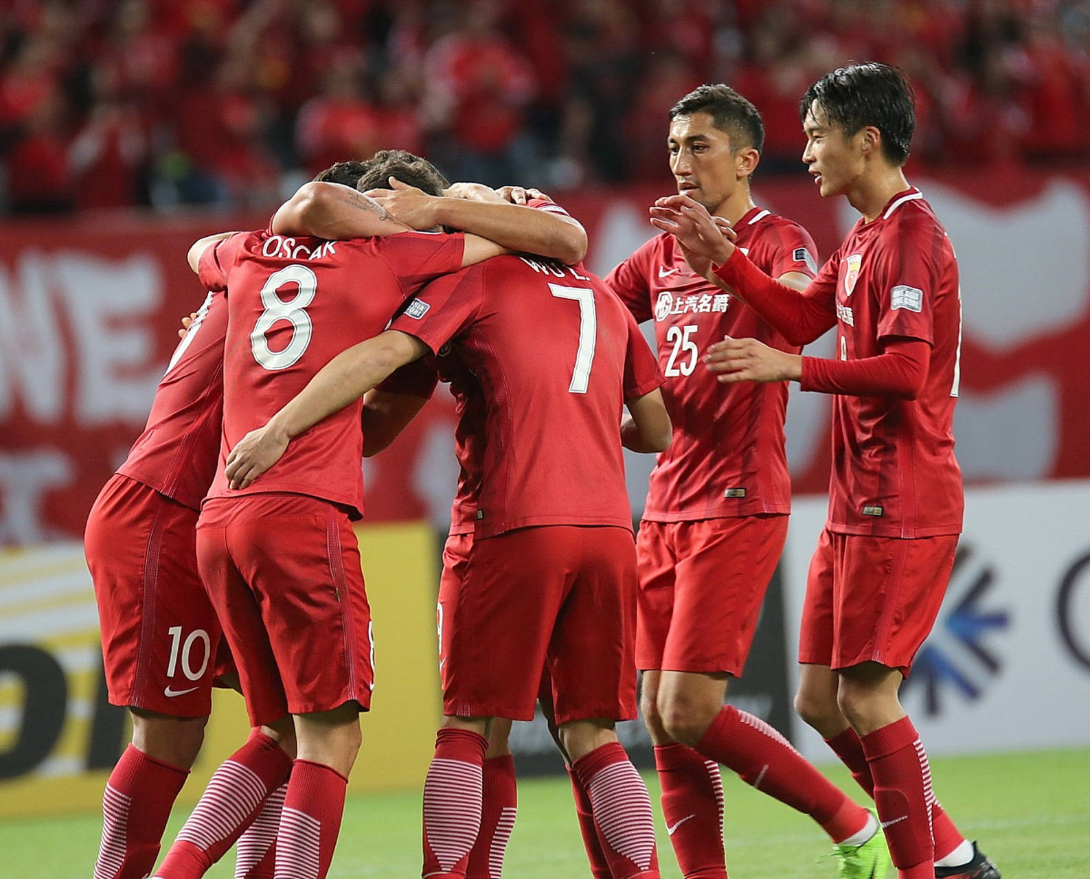 关于浦和红钻战平广州恒大，赛事精彩纷呈的信息