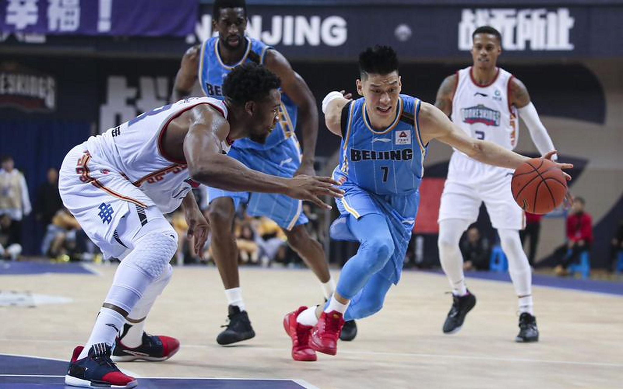 首钢战胜辽宁，将在总决赛对决北京